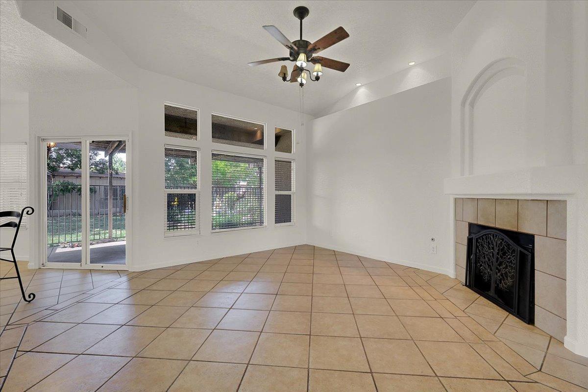 Detail Gallery Image 16 of 70 For 2508 Madrone St, Sutter,  CA 95982 - 3 Beds | 2/1 Baths