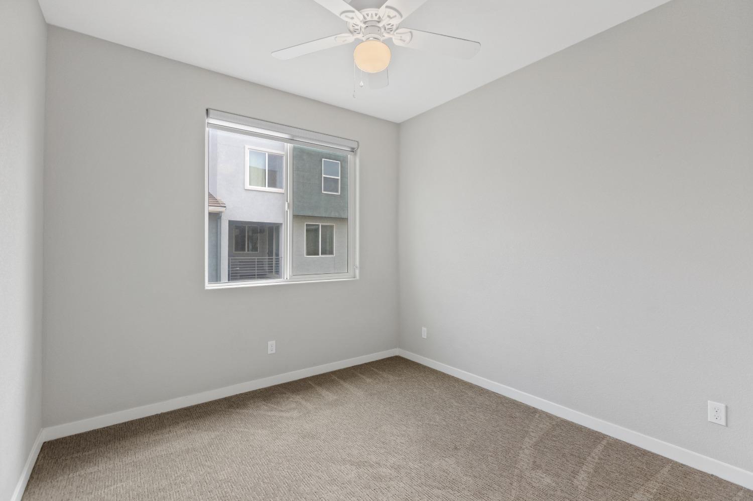 Detail Gallery Image 34 of 45 For 4164 Sally Ride Way, Sacramento,  CA 95834 - 3 Beds | 2/1 Baths