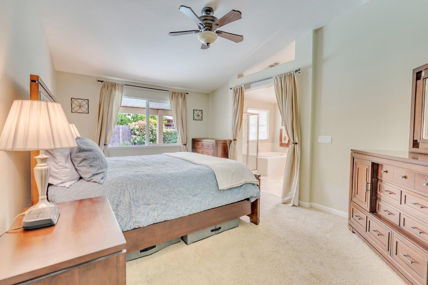 Detail Gallery Image 46 of 77 For 679 Birch Ave, Los Banos,  CA 93635 - 4 Beds | 2 Baths