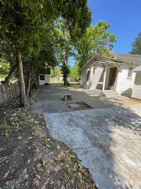 North Avenue, Chico, California image 24