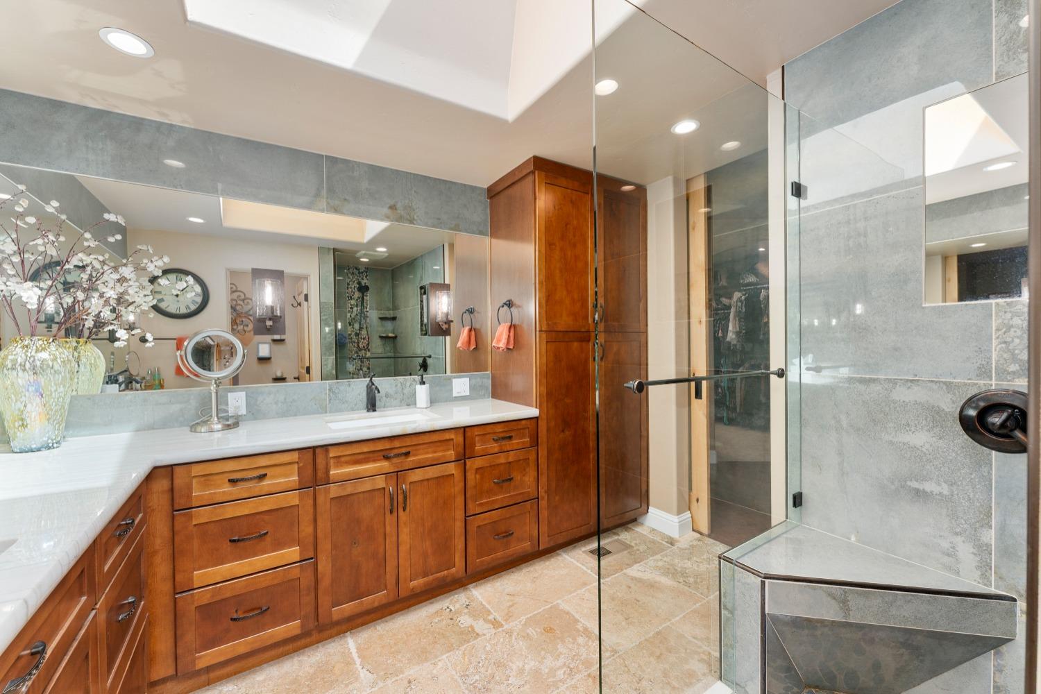 Detail Gallery Image 23 of 81 For 32454 S River Rd, Clarksburg,  CA 95612 - 3 Beds | 2/1 Baths