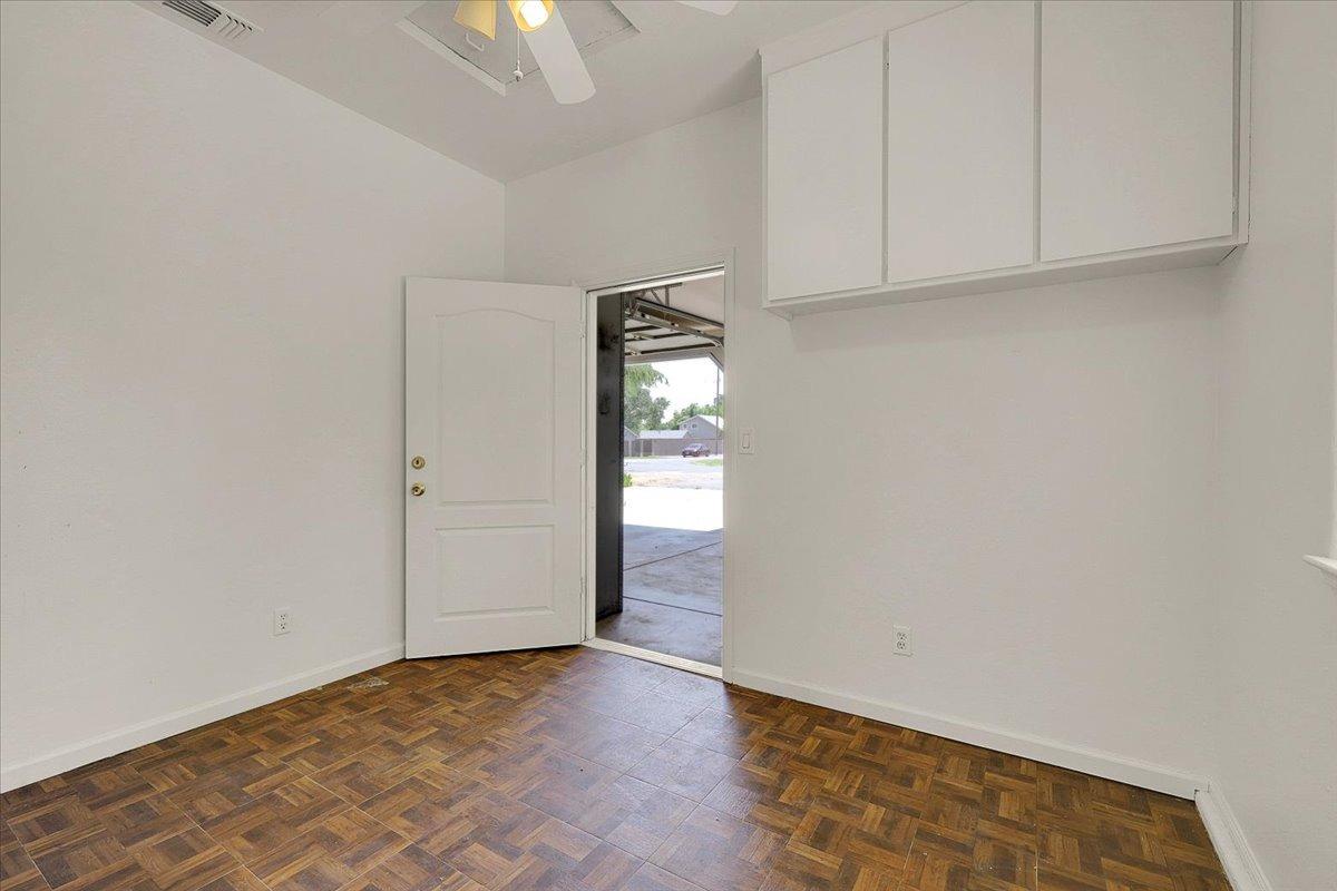 Detail Gallery Image 12 of 70 For 2508 Madrone St, Sutter,  CA 95982 - 3 Beds | 2/1 Baths