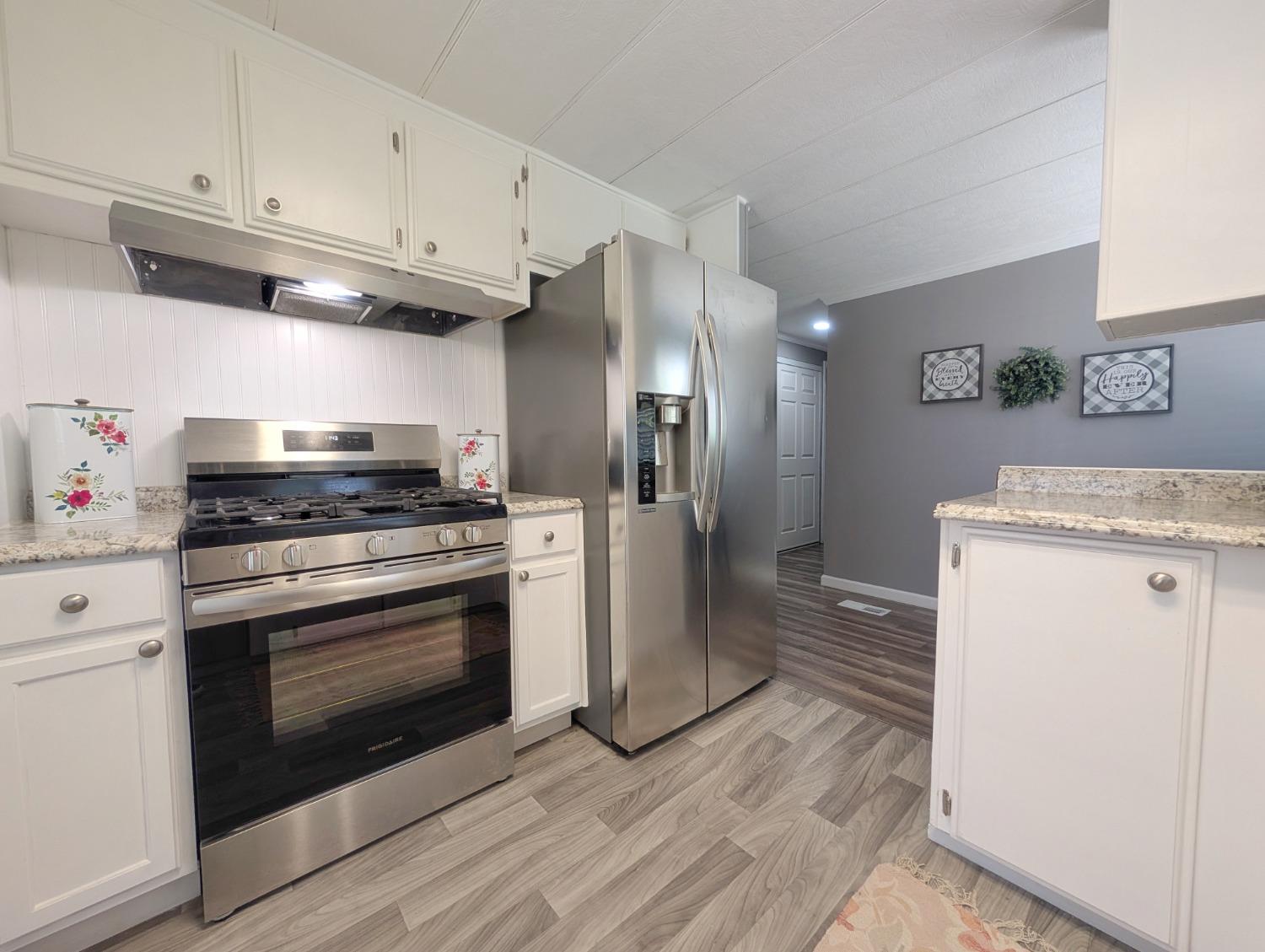 Detail Gallery Image 25 of 67 For 4900 N Hwy 99, Stockton,  CA 95212 - 3 Beds | 2 Baths