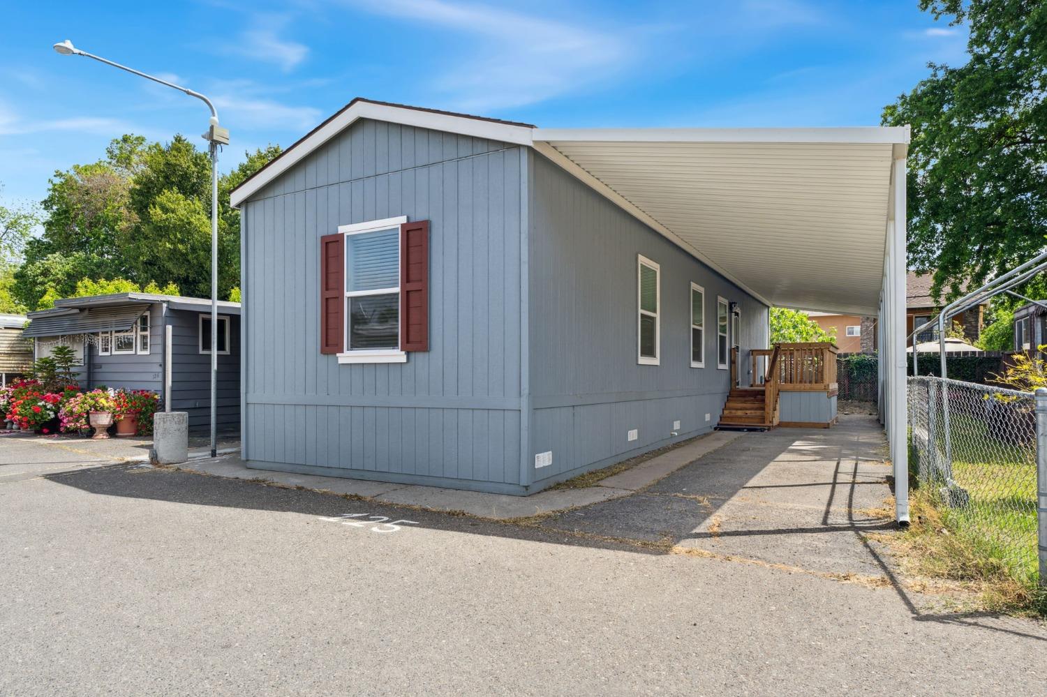 Detail Gallery Image 2 of 22 For 2000 West Capitol Ave. 125, West Sacramento,  CA 95691 - 2 Beds | 2 Baths