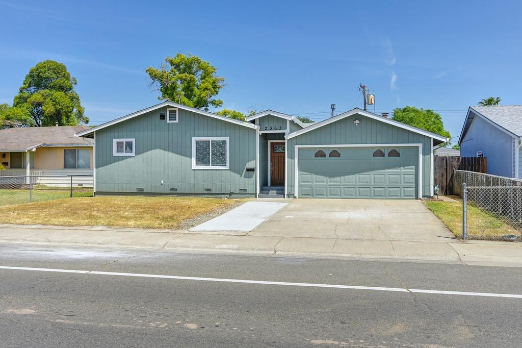 Detail Gallery Image 7 of 28 For 2363 Mcgregor Dr, Rancho Cordova,  CA 95670 - 4 Beds | 4 Baths