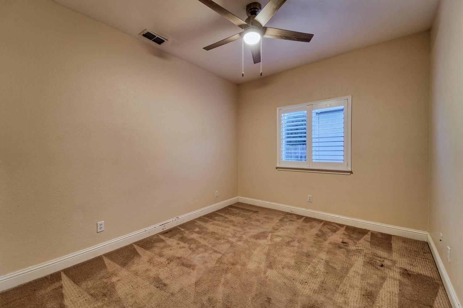 Detail Gallery Image 22 of 34 For 1749 Independence Dr, Yuba City,  CA 95993 - 3 Beds | 2 Baths