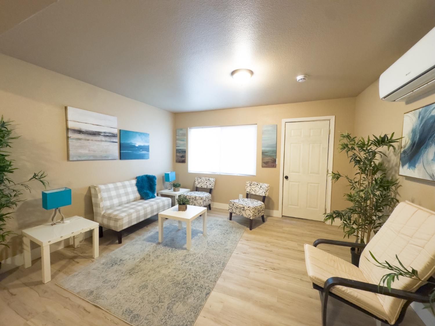 Lassen Avenue, Modesto, California image 8