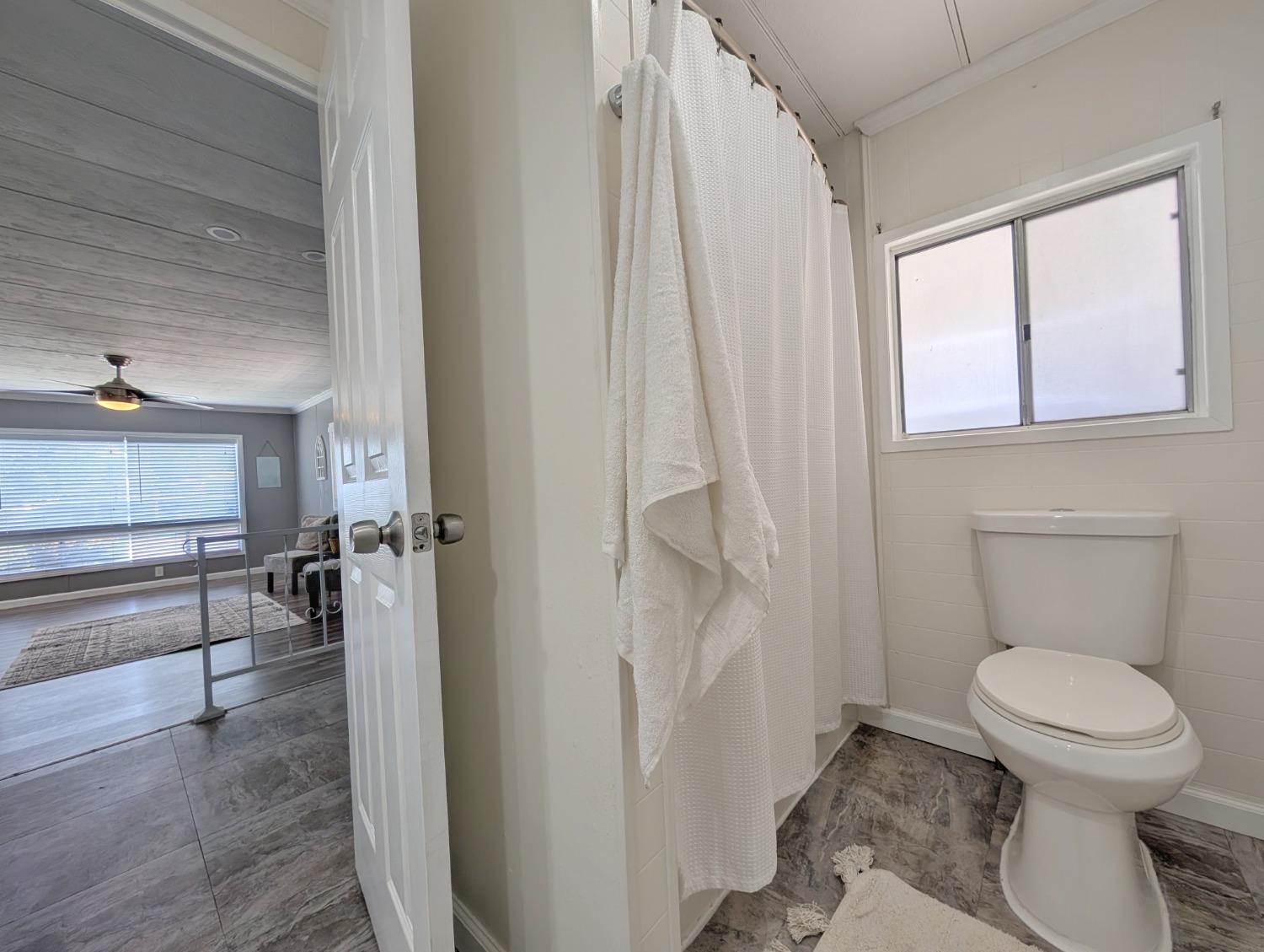Detail Gallery Image 39 of 67 For 4900 N Hwy 99, Stockton,  CA 95212 - 3 Beds | 2 Baths
