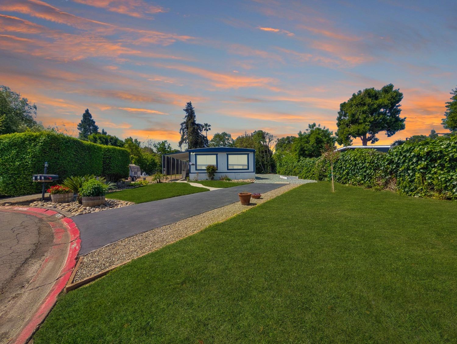 Detail Gallery Image 2 of 67 For 4900 N Hwy 99, Stockton,  CA 95212 - 3 Beds | 2 Baths