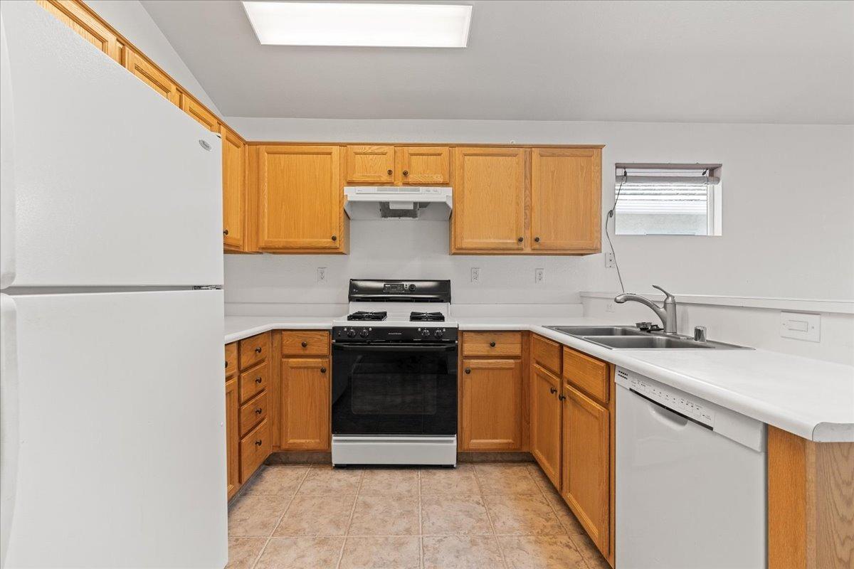 Timberrose Way, Roseville, California image 9