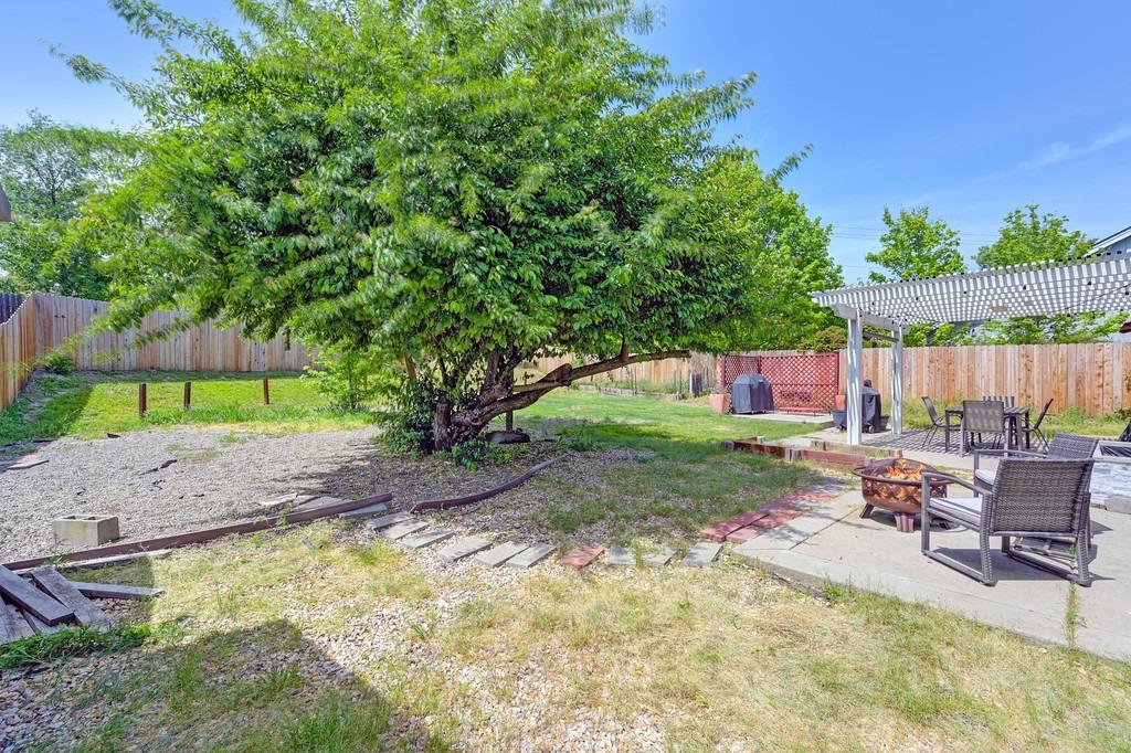 Foxwood Court, Citrus Heights, California image 25