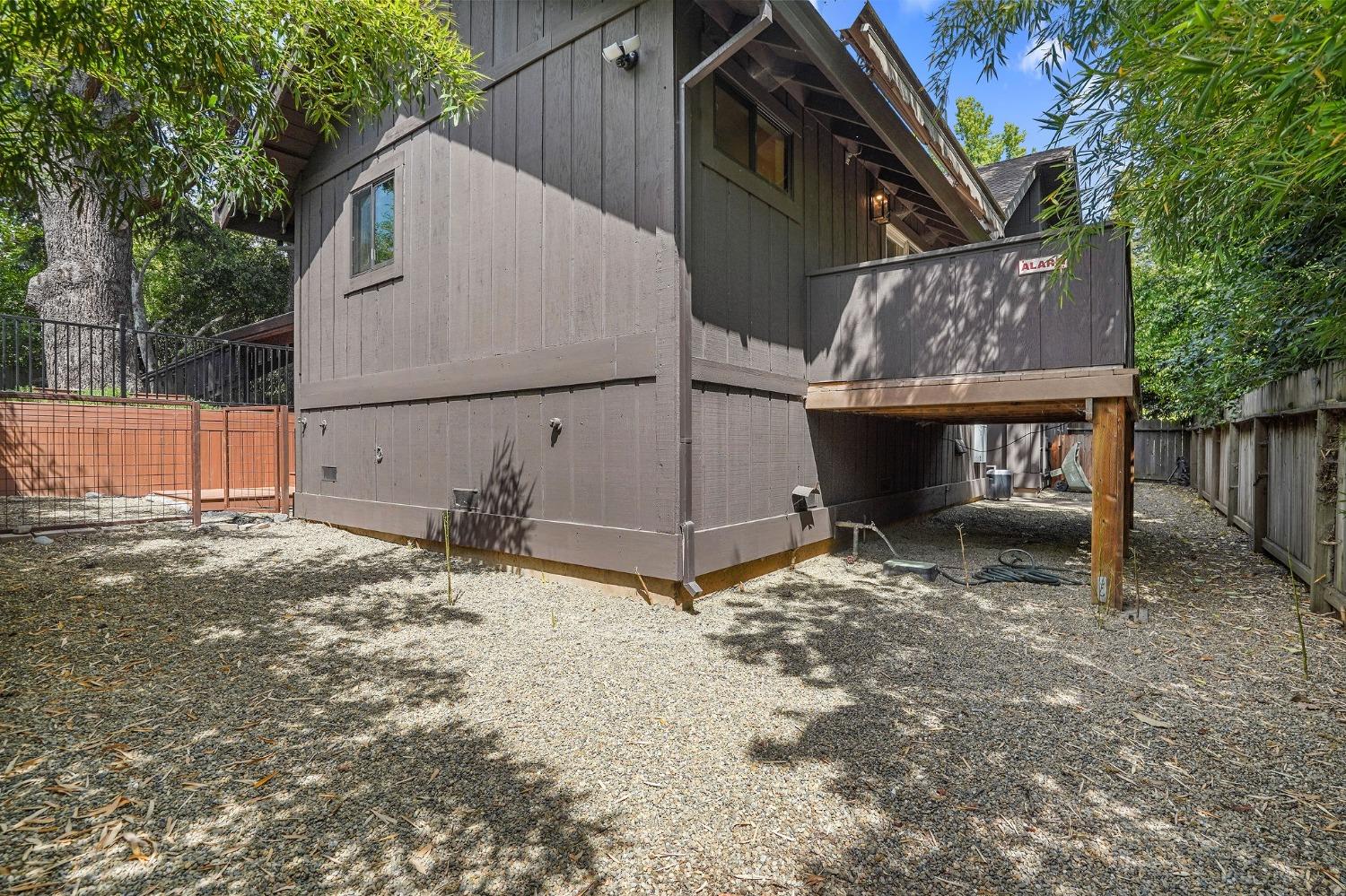 Sarah Court, Carmichael, California image 46