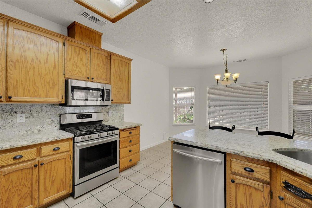 Detail Gallery Image 28 of 70 For 2508 Madrone St, Sutter,  CA 95982 - 3 Beds | 2/1 Baths