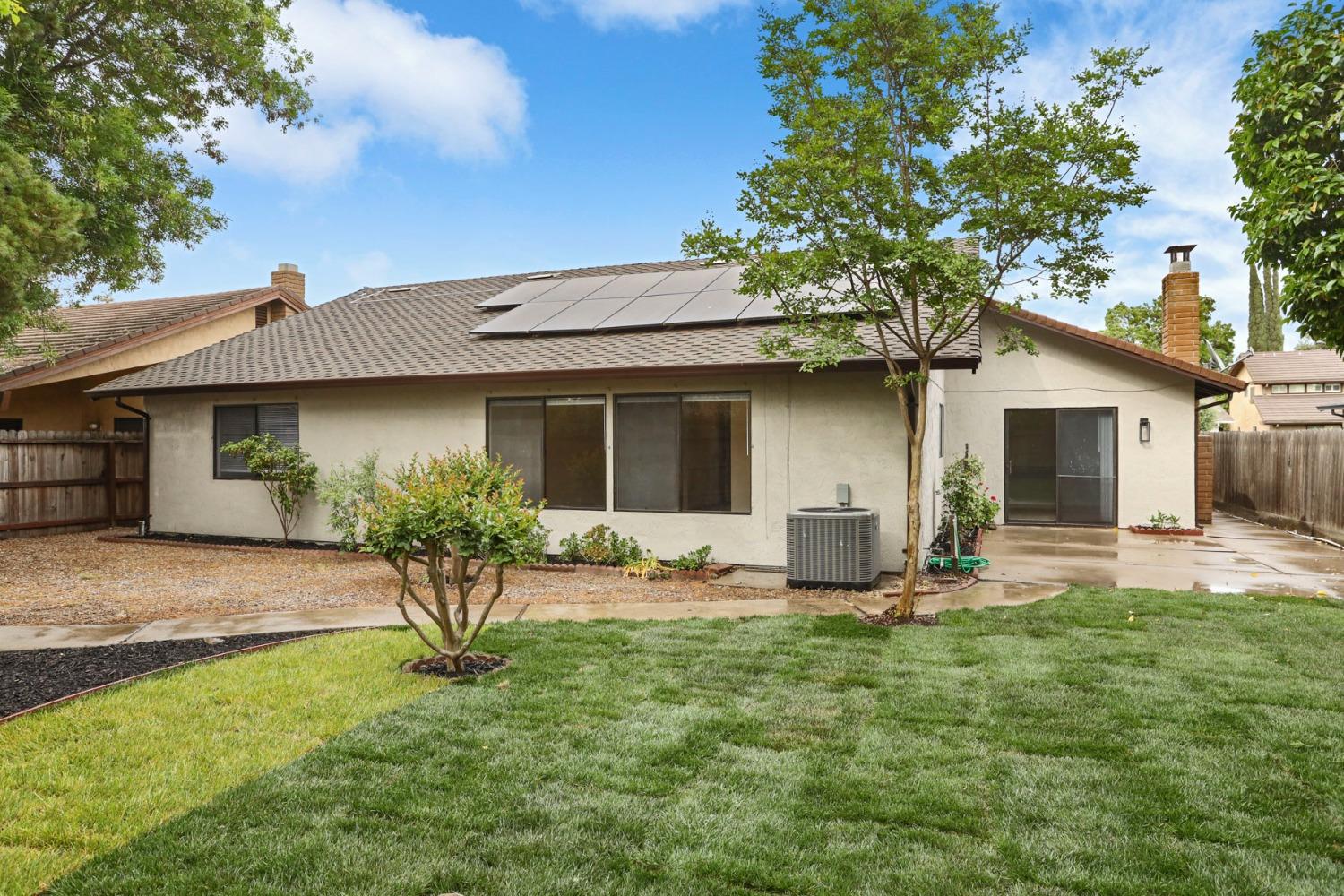 Grouse Run Drive, Stockton, California image 32