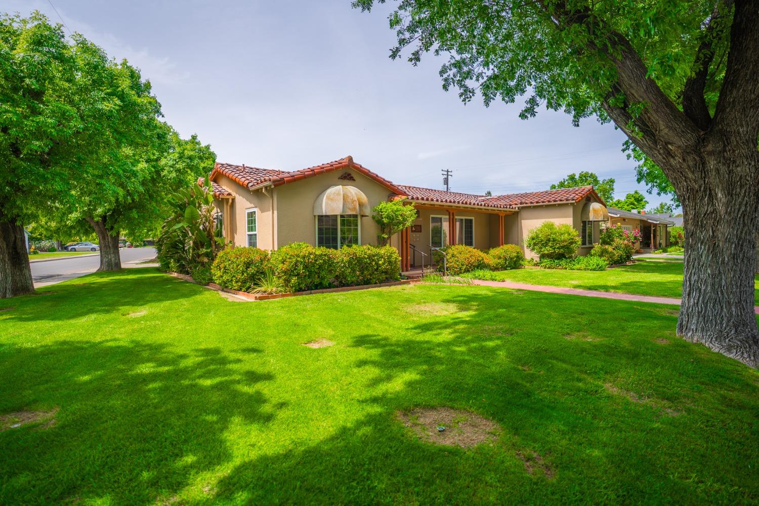 Detail Gallery Image 6 of 87 For 1735 S 6th St, Los Banos,  CA 93635 - 3 Beds | 3 Baths