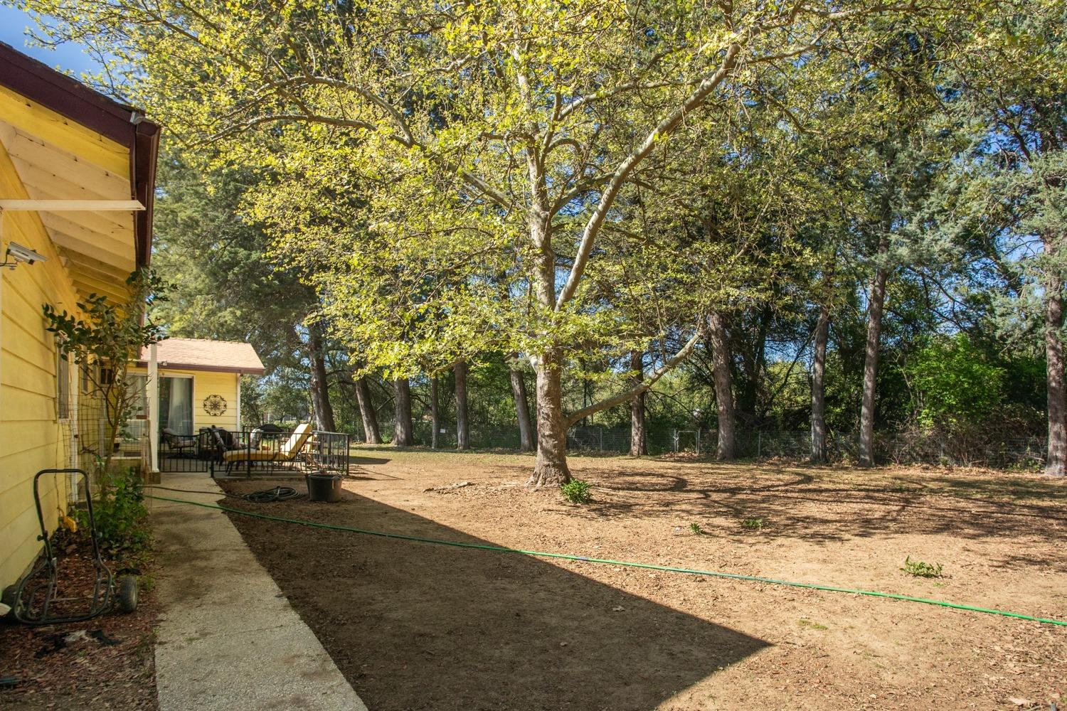 Detail Gallery Image 51 of 69 For 17098 Clover Rd, Penn Valley,  CA 95946 - 2 Beds | 2 Baths