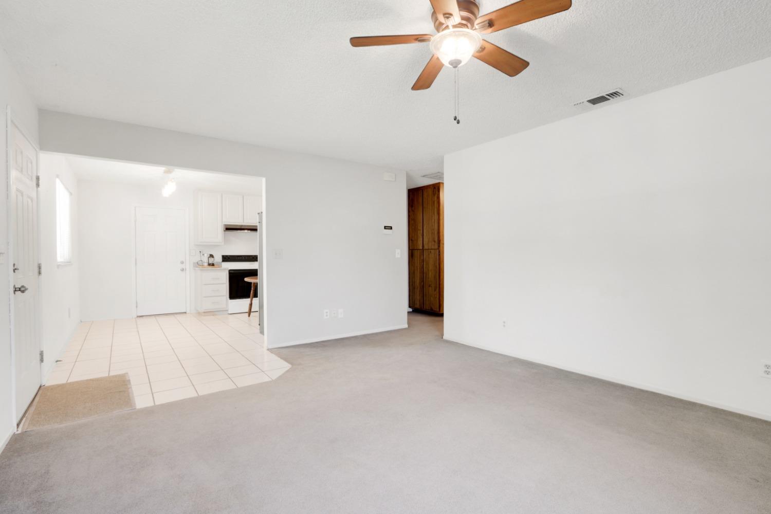 Kliever Way, Elk Grove, California image 7