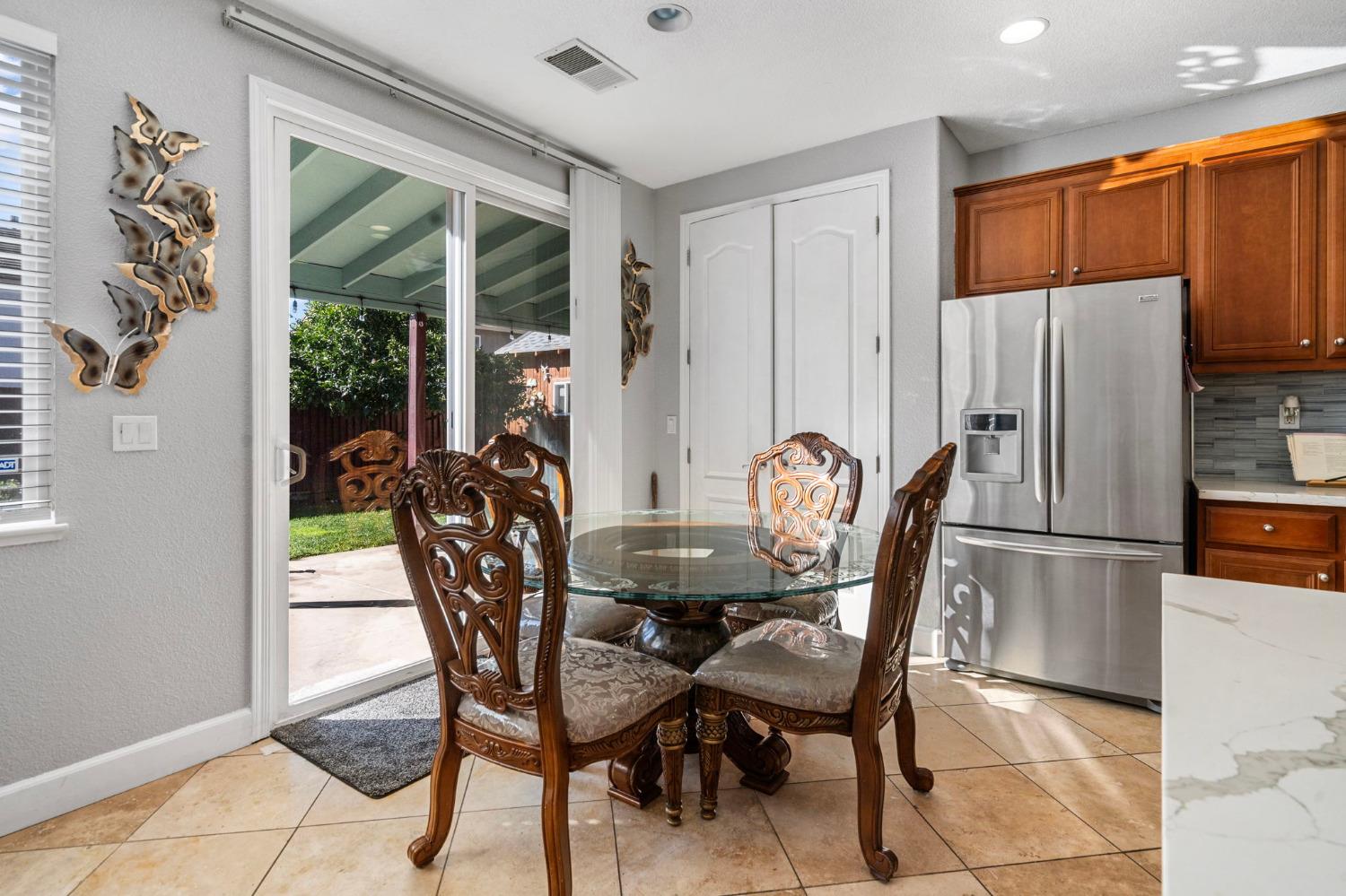 Detail Gallery Image 11 of 36 For 1762 Ashtree Ct, Tracy,  CA 95376 - 5 Beds | 4 Baths