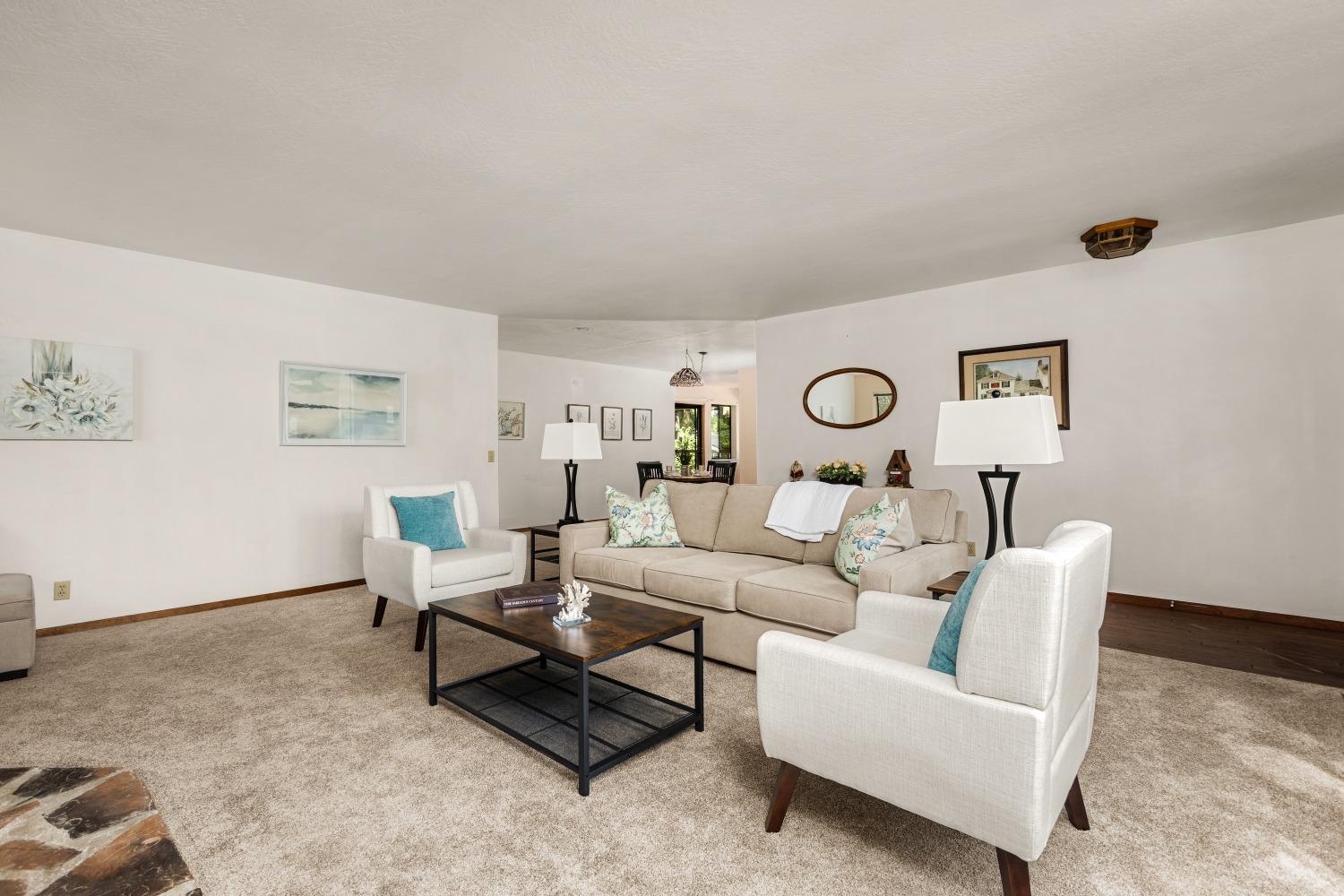 Detail Gallery Image 7 of 38 For 12910 Roadrunner Dr, Penn Valley,  CA 95946 - 3 Beds | 2 Baths