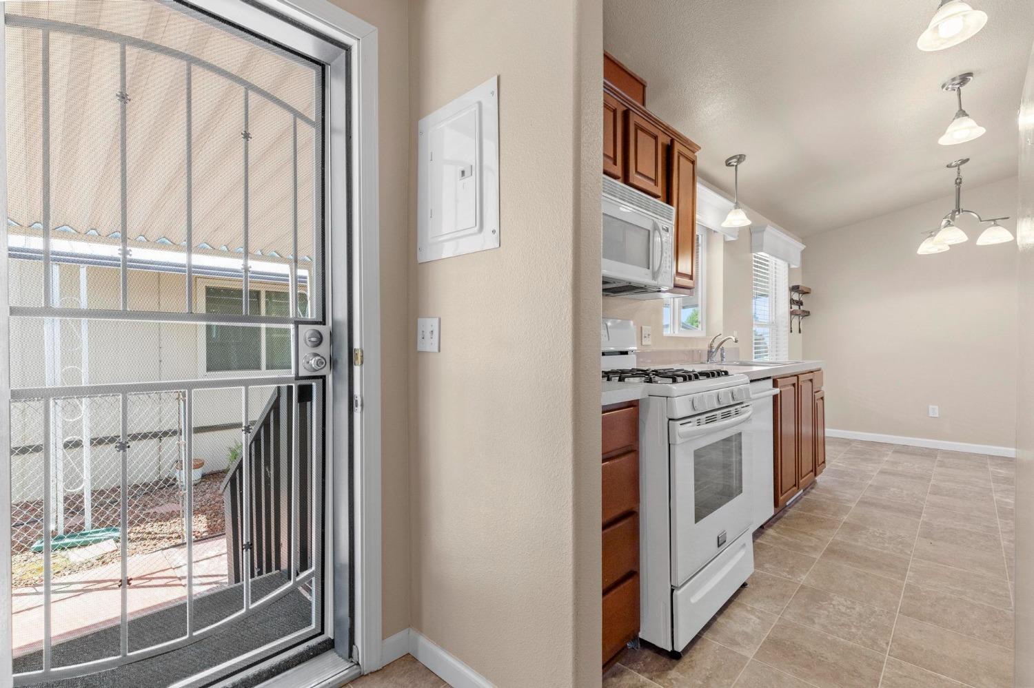 Detail Gallery Image 19 of 35 For 1155 Pease Rd 428, Yuba City,  CA 95991 - 2 Beds | 2 Baths