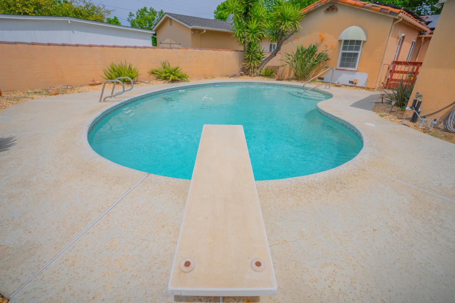 Detail Gallery Image 74 of 87 For 1735 S 6th St, Los Banos,  CA 93635 - 3 Beds | 3 Baths