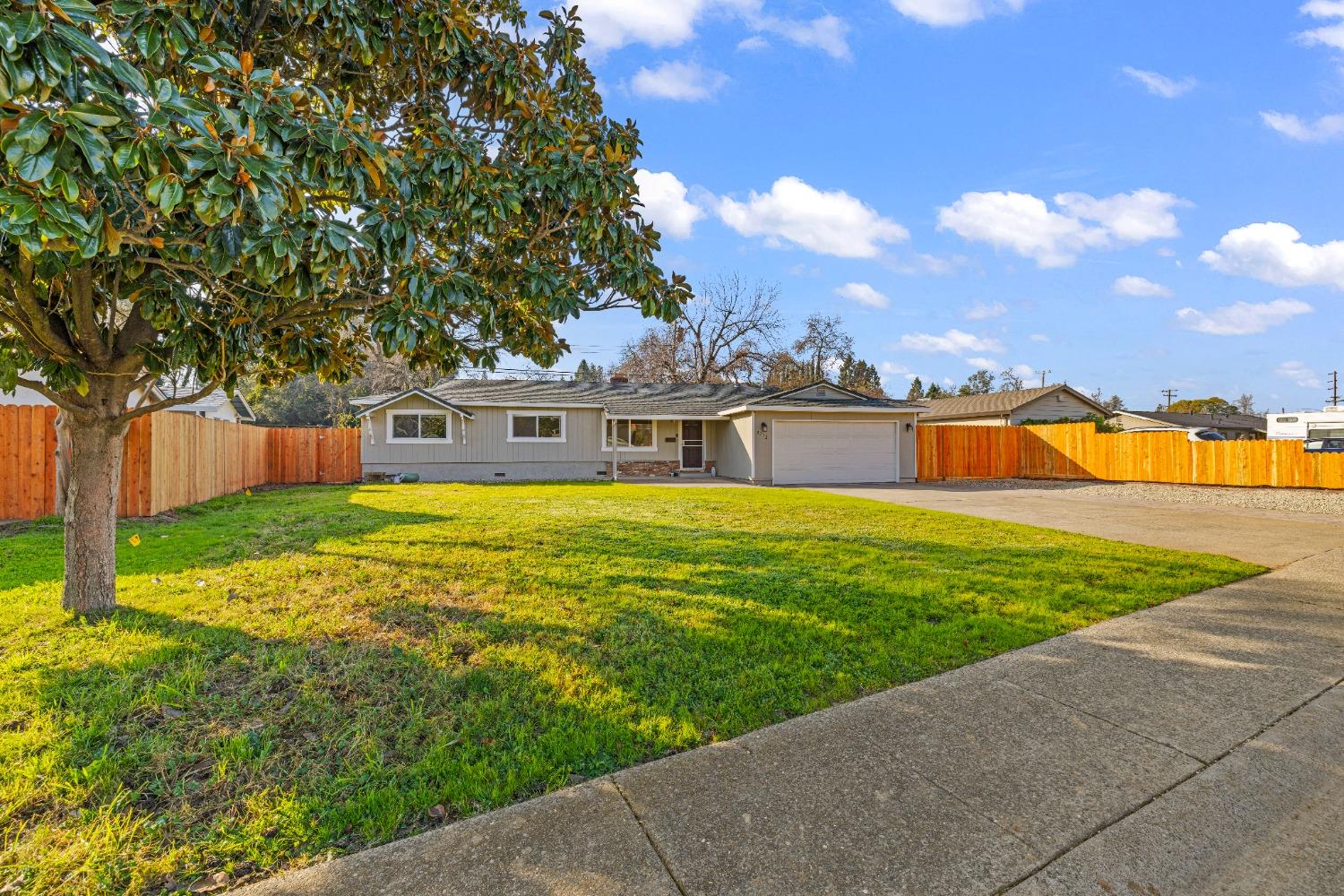 Mohawk Way, Fair Oaks, California image 42