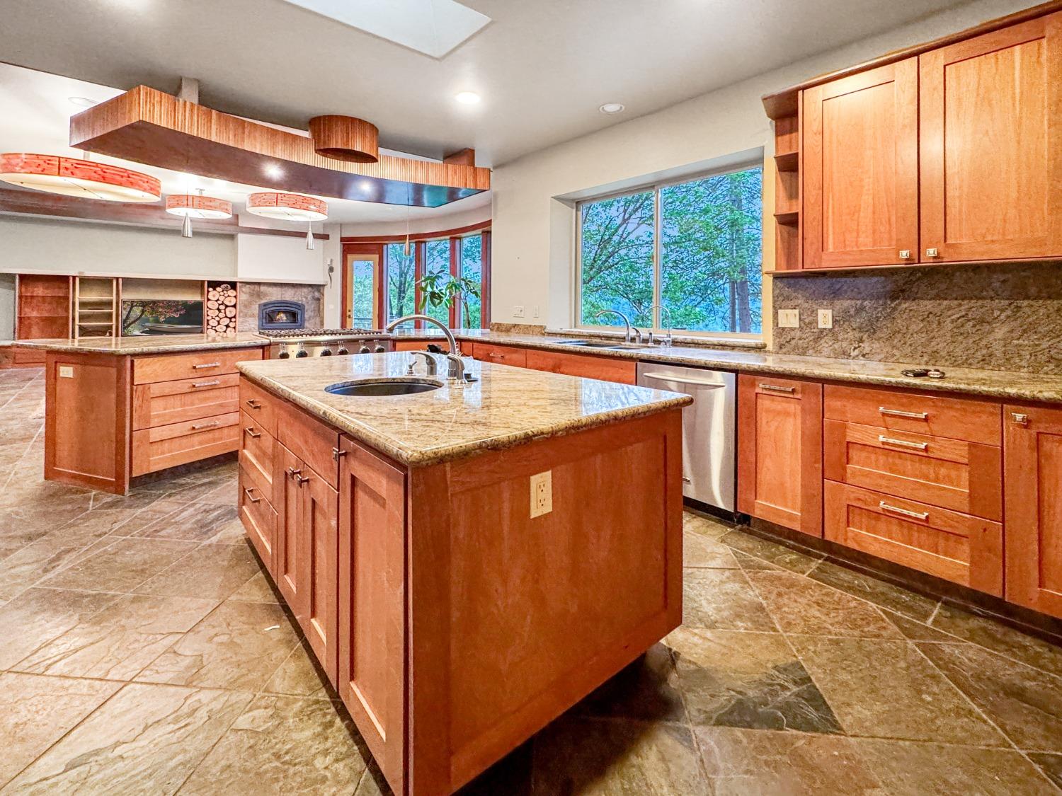Bear Ridge Road, Grass Valley, California image 5