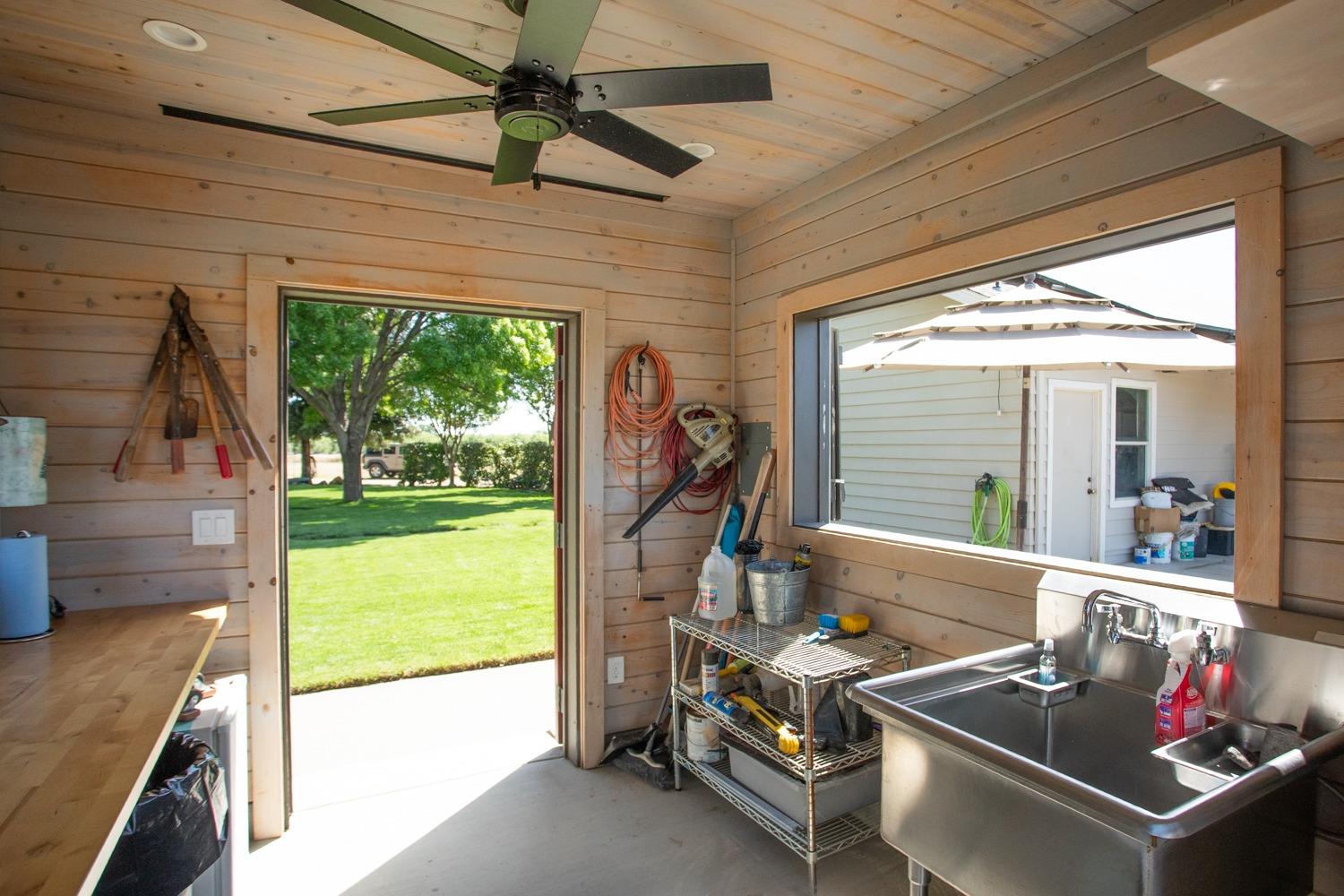 Detail Gallery Image 29 of 81 For 509 Wyer Rd, Arbuckle,  CA 95912 - 5 Beds | 2/1 Baths