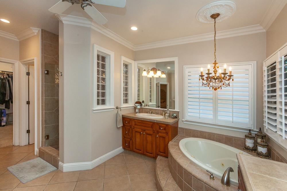 Detail Gallery Image 40 of 87 For 1111 Brighton Way, Lodi,  CA 95242 - 4 Beds | 3/1 Baths