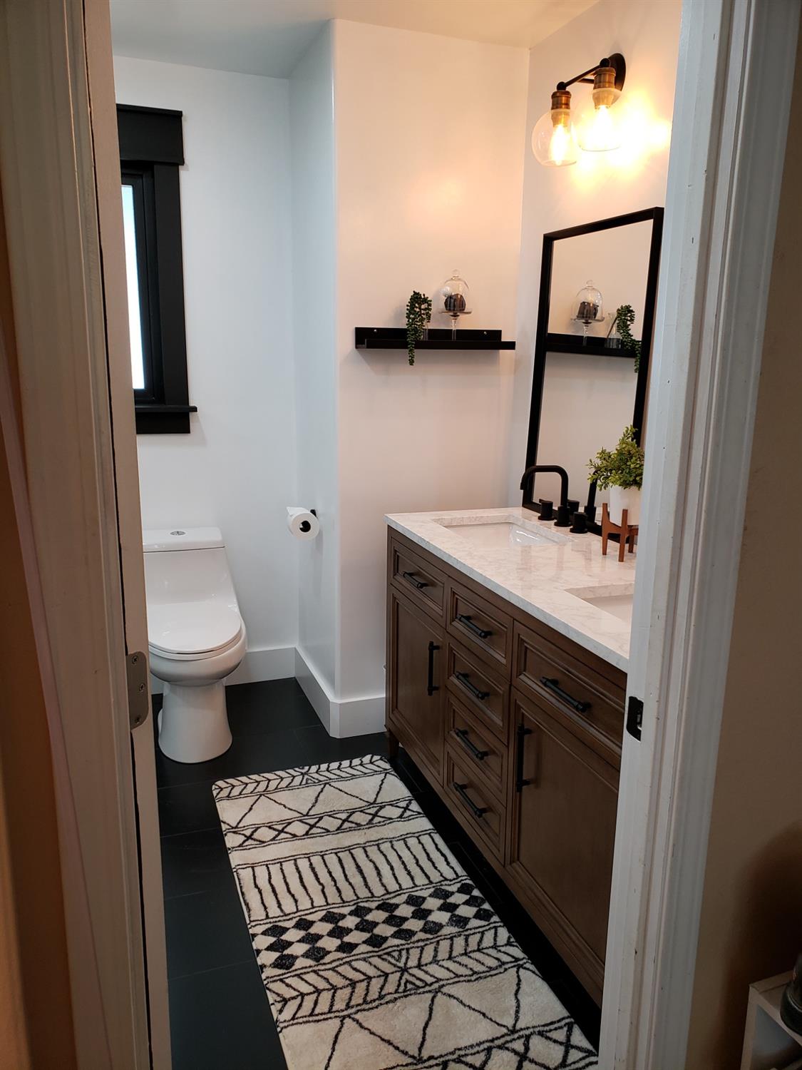 Detail Gallery Image 31 of 34 For 8945 Gilardi Rd, Newcastle,  CA 95658 - 2 Beds | 2/1 Baths