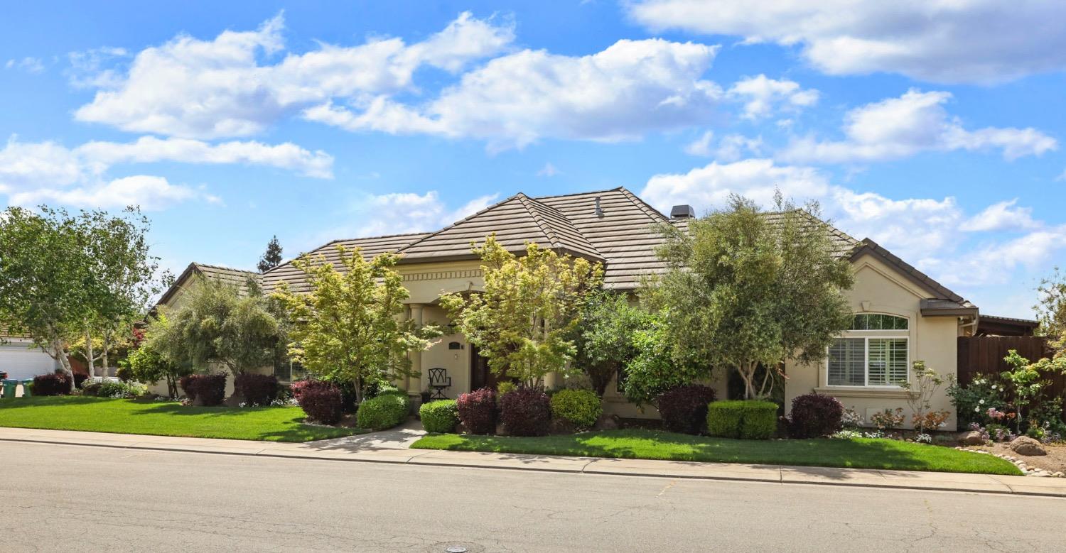 Detail Gallery Image 47 of 63 For 1033 Bridgetowne Dr, Lodi,  CA 95242 - 3 Beds | 3 Baths