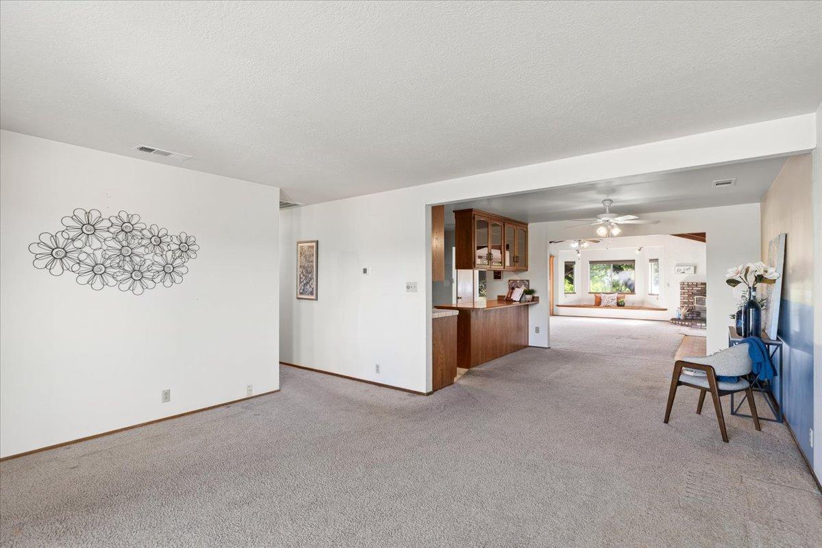Detail Gallery Image 14 of 72 For 23786 Alice Rd, Manteca,  CA 95337 - 4 Beds | 2 Baths