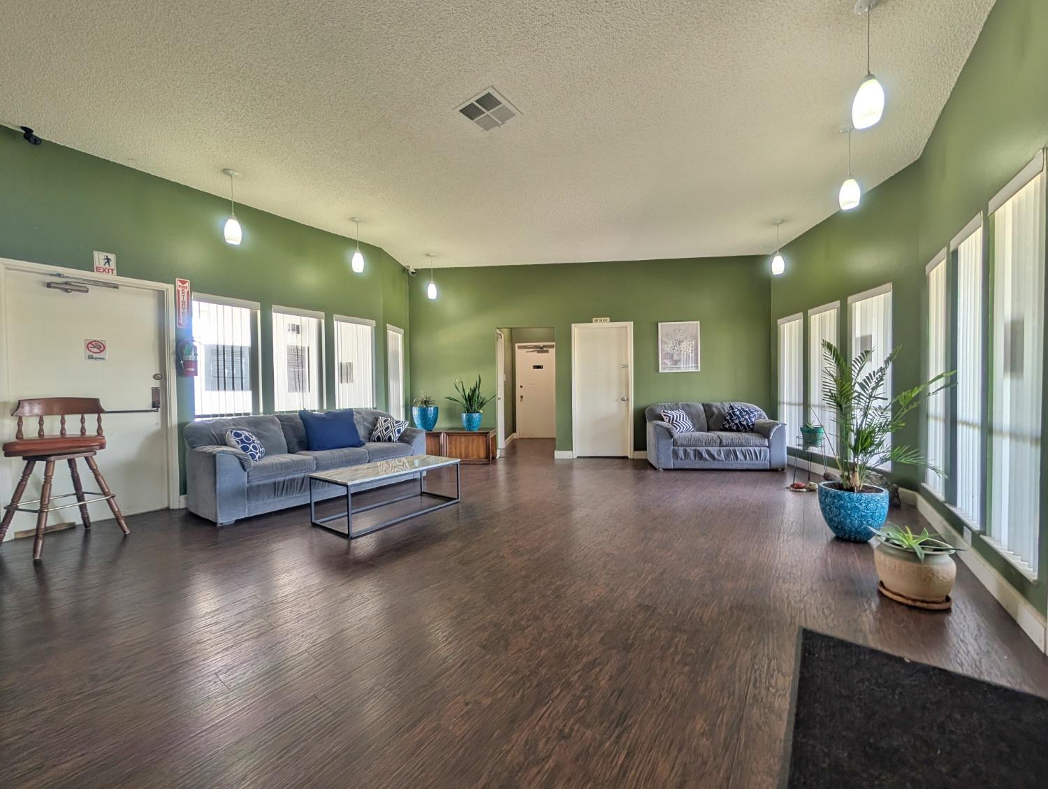 Detail Gallery Image 64 of 67 For 4900 N Hwy 99, Stockton,  CA 95212 - 3 Beds | 2 Baths