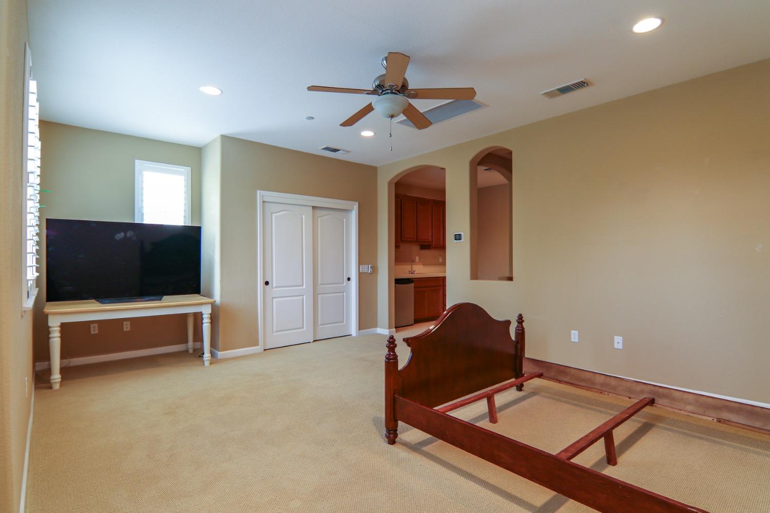 E Marseille Lane, Roseville, California image 38
