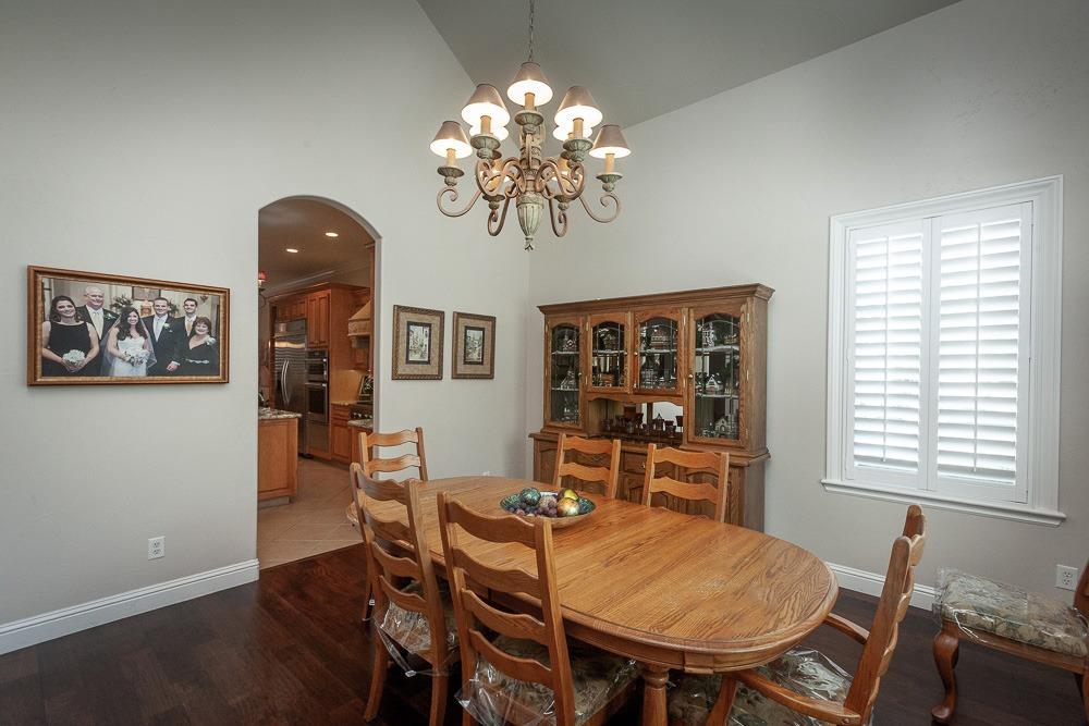 Detail Gallery Image 29 of 87 For 1111 Brighton Way, Lodi,  CA 95242 - 4 Beds | 3/1 Baths