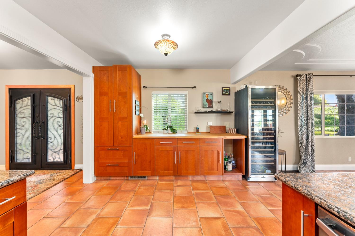 Detail Gallery Image 28 of 81 For 32454 S River Rd, Clarksburg,  CA 95612 - 3 Beds | 2/1 Baths