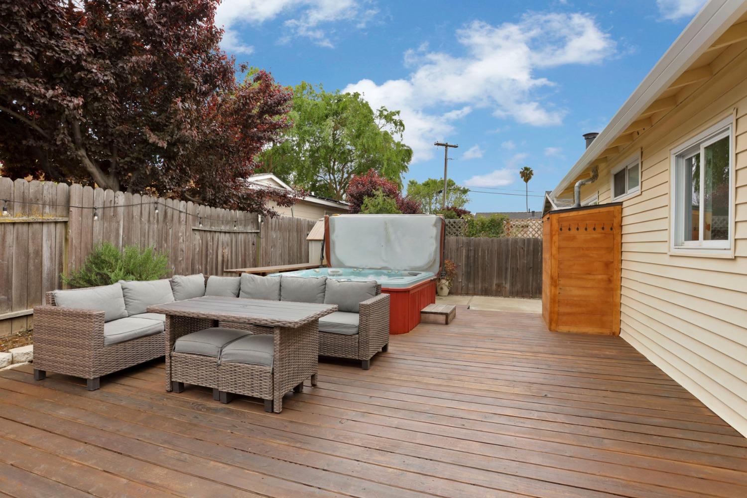 Detail Gallery Image 28 of 39 For 3973 Duke Way, Livermore,  CA 94550 - 3 Beds | 2 Baths