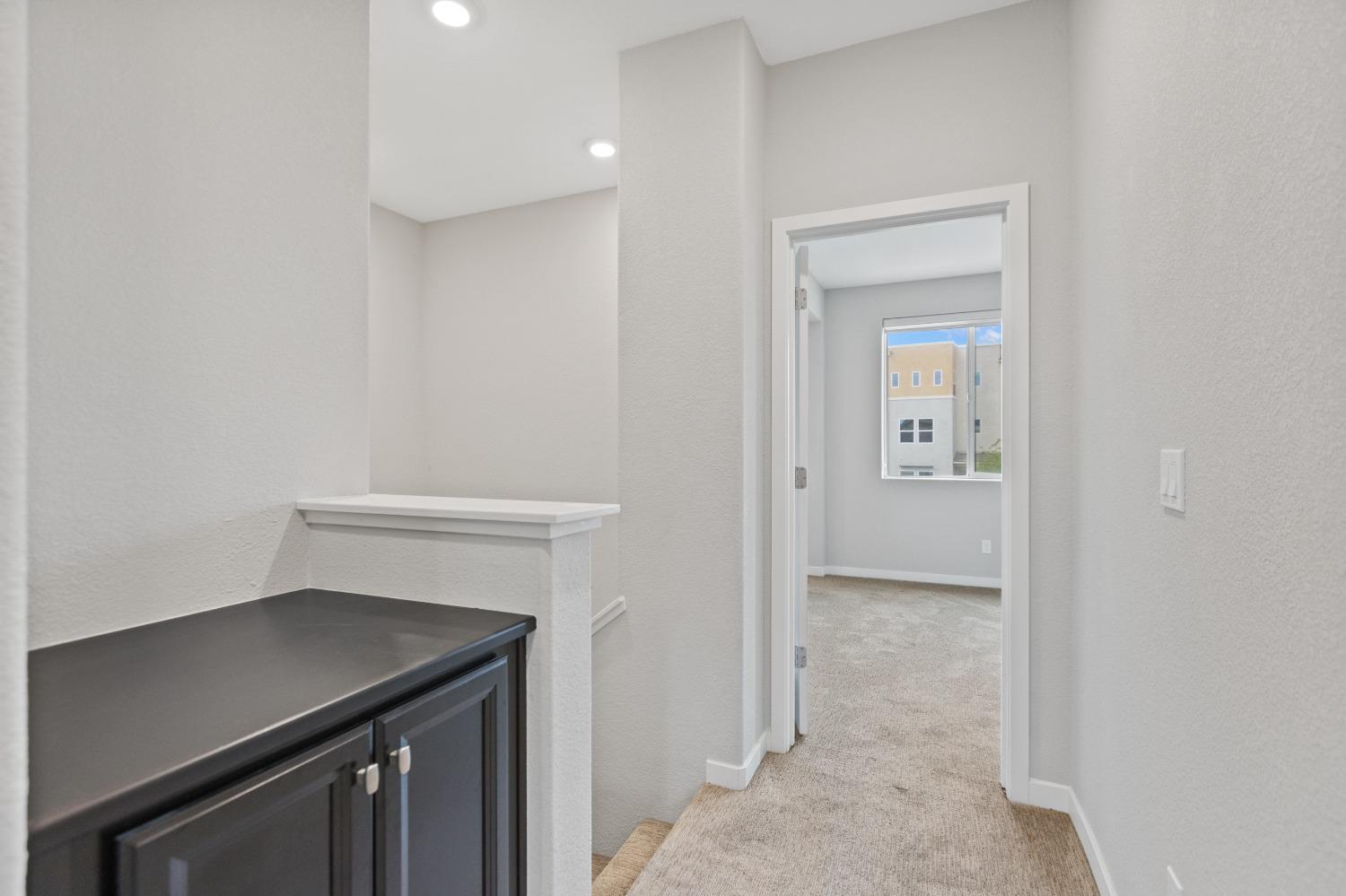 Detail Gallery Image 22 of 45 For 4164 Sally Ride Way, Sacramento,  CA 95834 - 3 Beds | 2/1 Baths