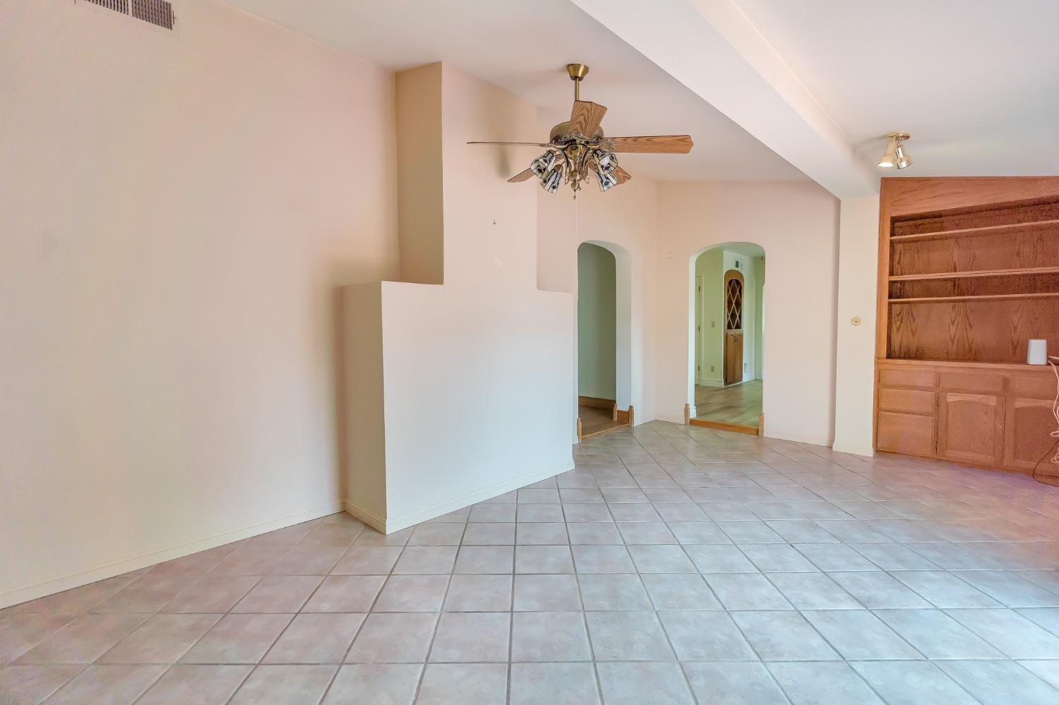 Detail Gallery Image 55 of 87 For 1735 S 6th St, Los Banos,  CA 93635 - 3 Beds | 3 Baths