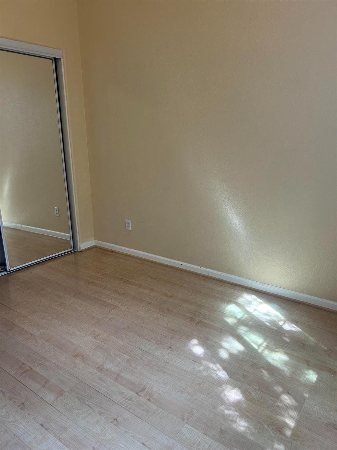 Detail Gallery Image 6 of 19 For 270 Wisteria Ln, Tracy,  CA 95377 - 4 Beds | 2 Baths