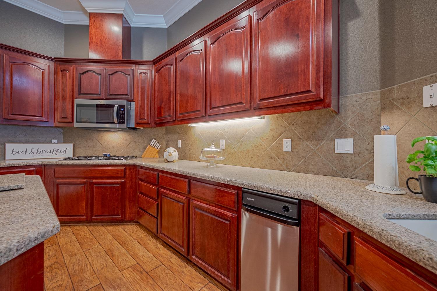 Detail Gallery Image 40 of 73 For 2223 Taylor Jean, Atwater,  CA 95301 - 4 Beds | 3 Baths