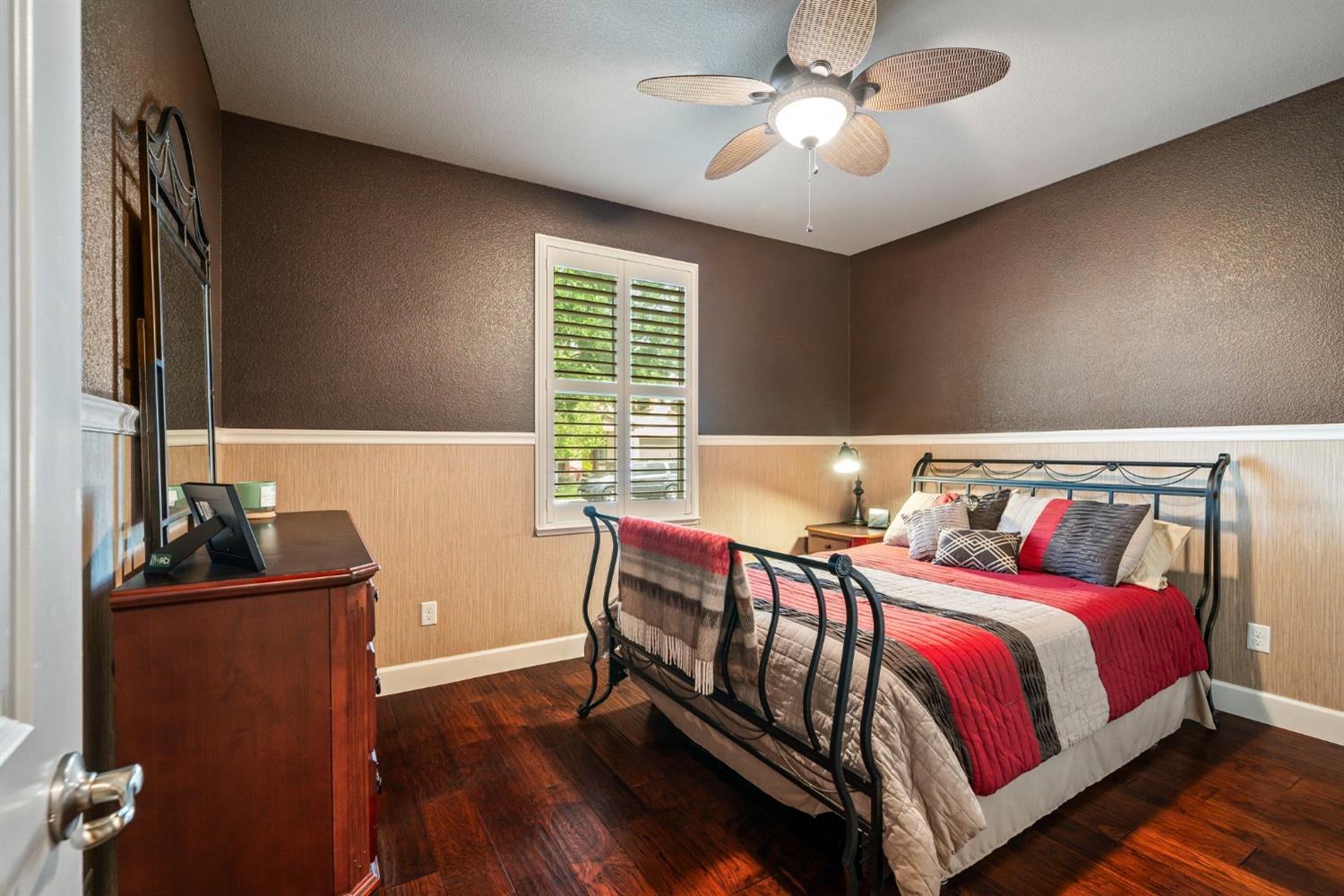 Detail Gallery Image 6 of 70 For 902 Anvil Cir, Rocklin,  CA 95765 - 4 Beds | 3 Baths