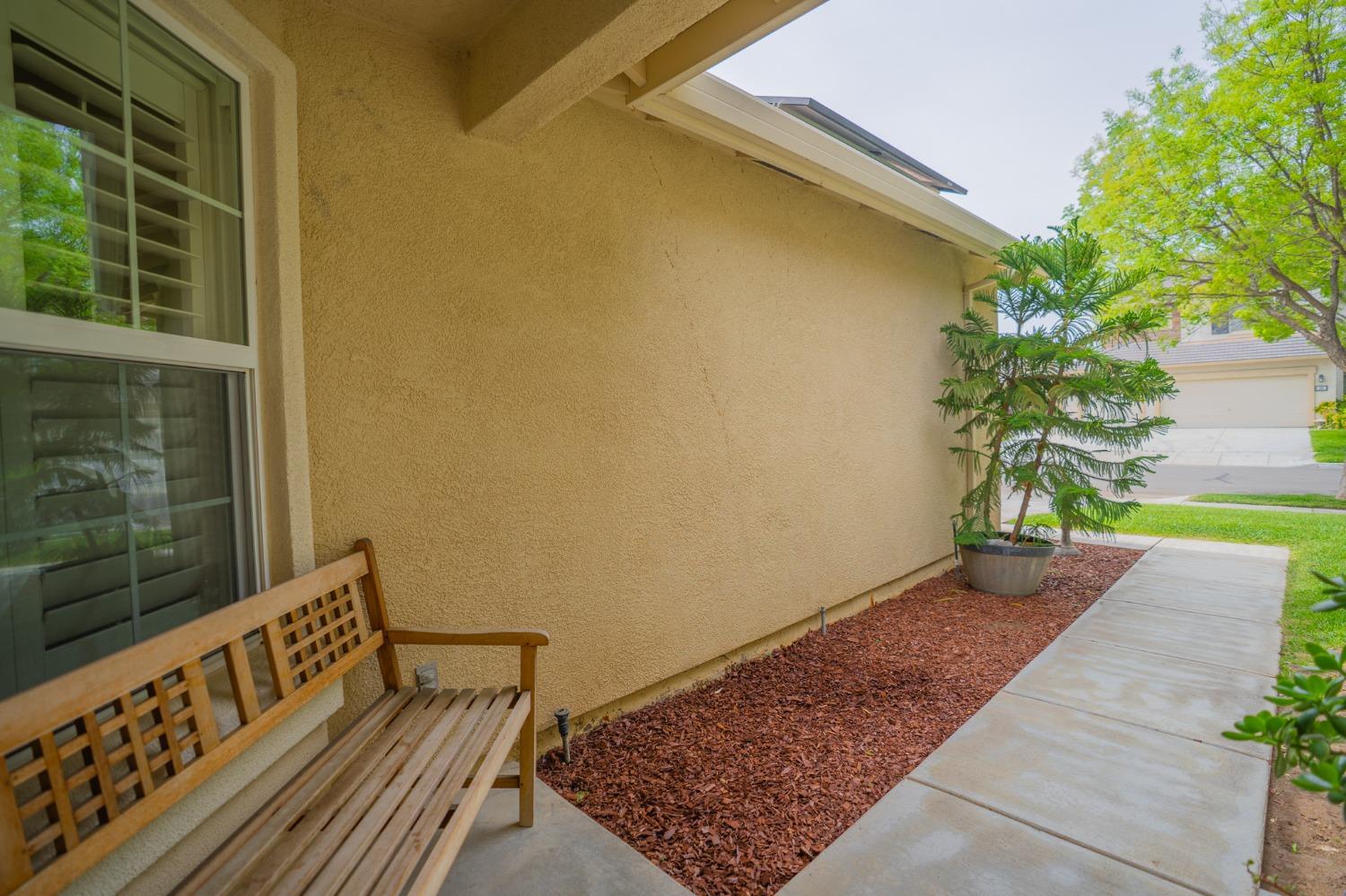Detail Gallery Image 6 of 77 For 679 Birch Ave, Los Banos,  CA 93635 - 4 Beds | 2 Baths