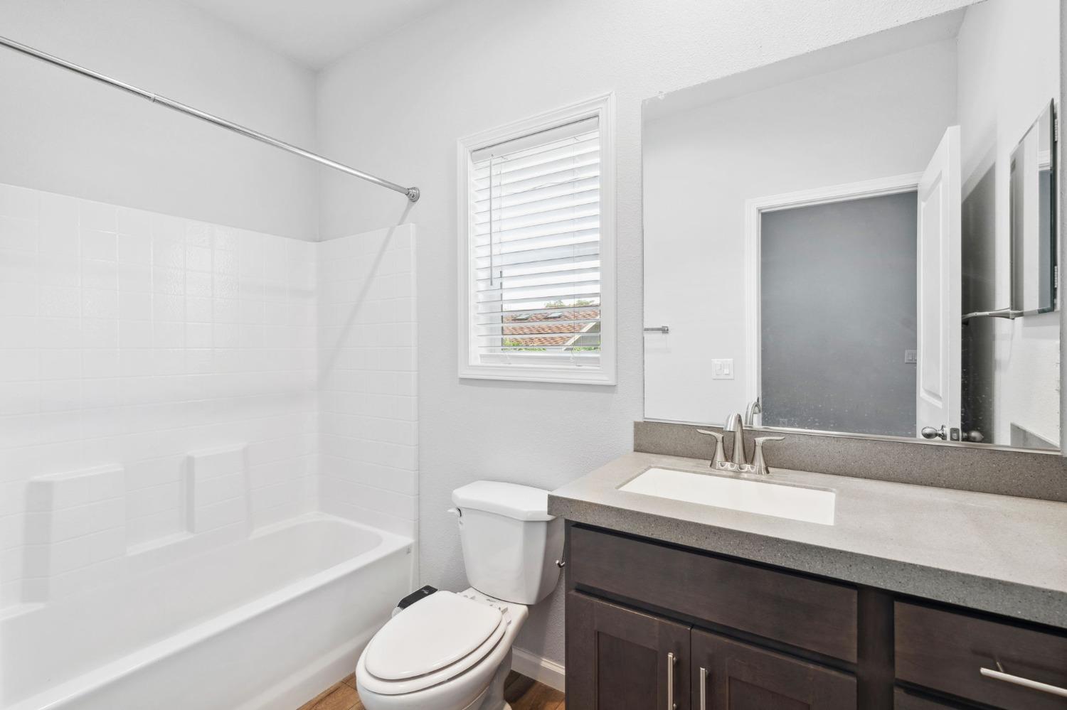 Detail Gallery Image 18 of 22 For 2000 West Capitol Ave. 125, West Sacramento,  CA 95691 - 2 Beds | 2 Baths