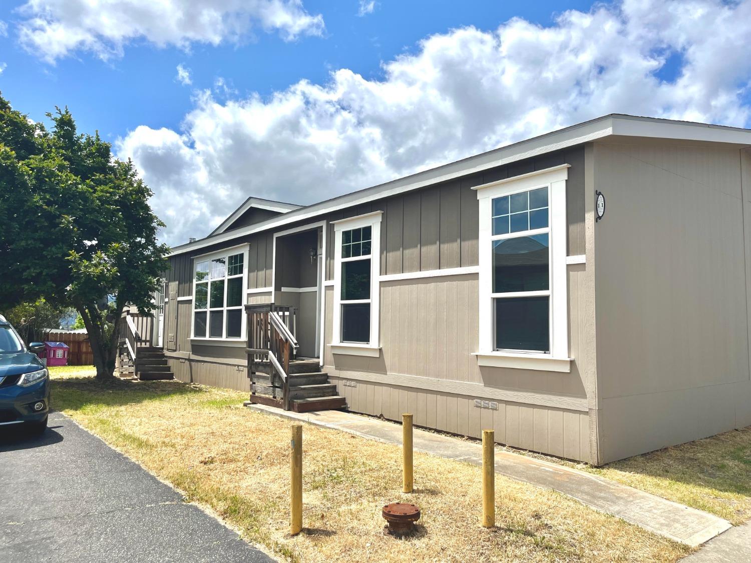 Detail Gallery Image 1 of 10 For 6700 Goodfellow Ave 11, Dublin,  CA 94568 - 3 Beds | 2 Baths