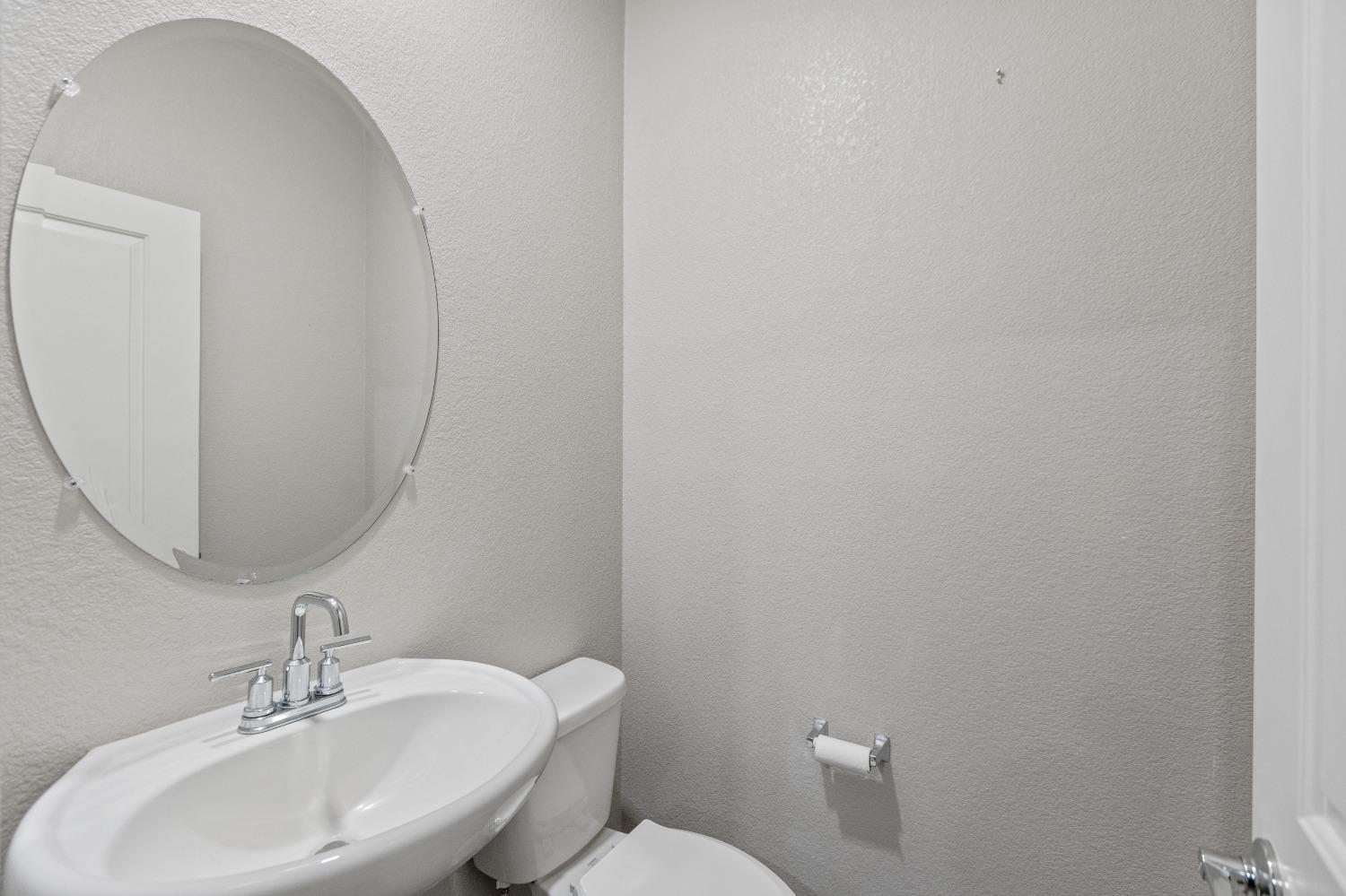 Detail Gallery Image 17 of 45 For 4164 Sally Ride Way, Sacramento,  CA 95834 - 3 Beds | 2/1 Baths