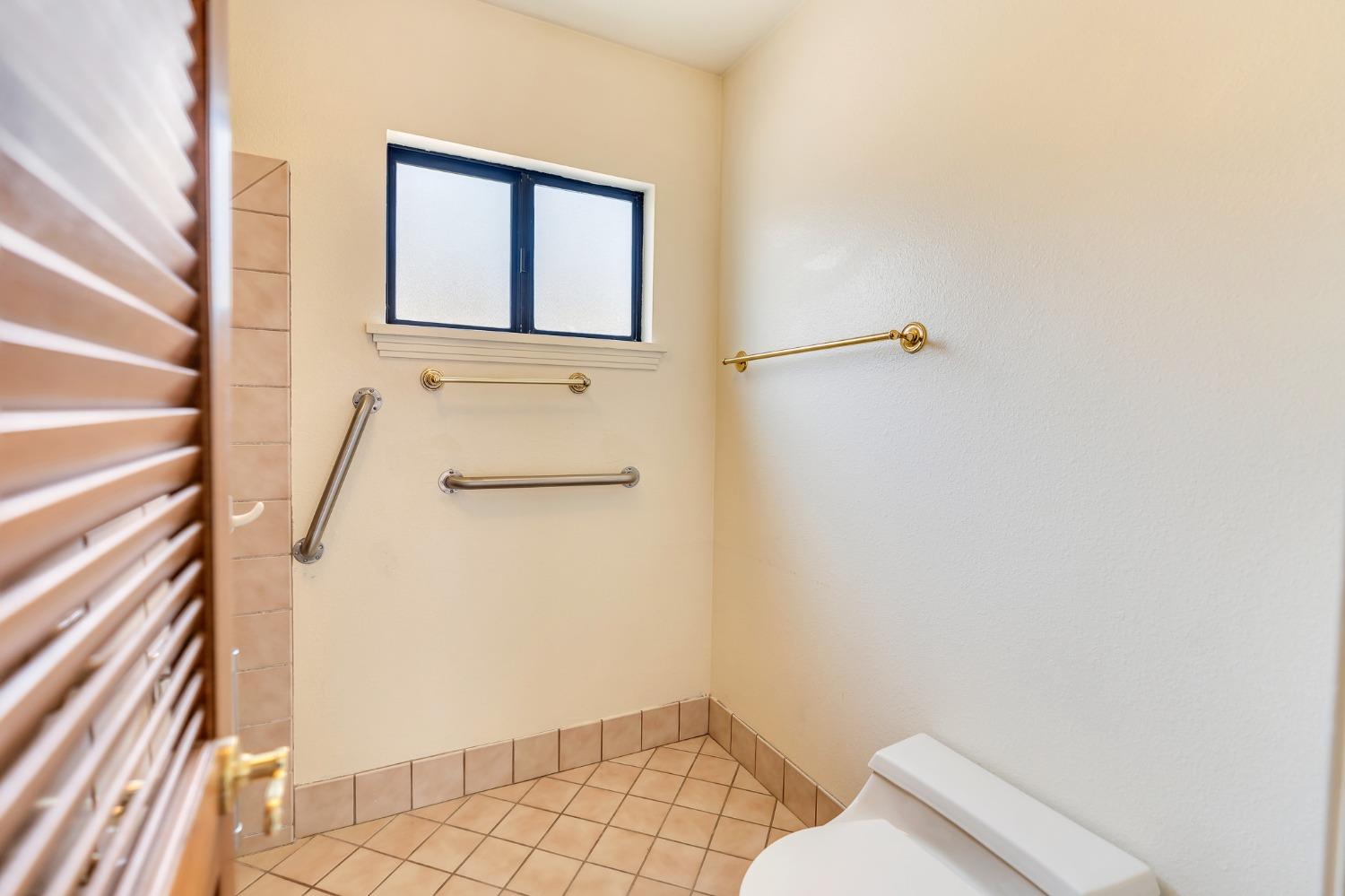 Detail Gallery Image 53 of 87 For 1735 S 6th St, Los Banos,  CA 93635 - 3 Beds | 3 Baths