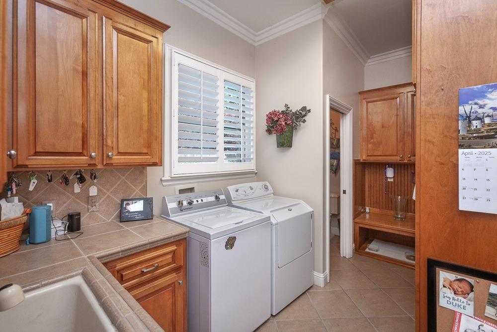 Detail Gallery Image 75 of 87 For 1111 Brighton Way, Lodi,  CA 95242 - 4 Beds | 3/1 Baths