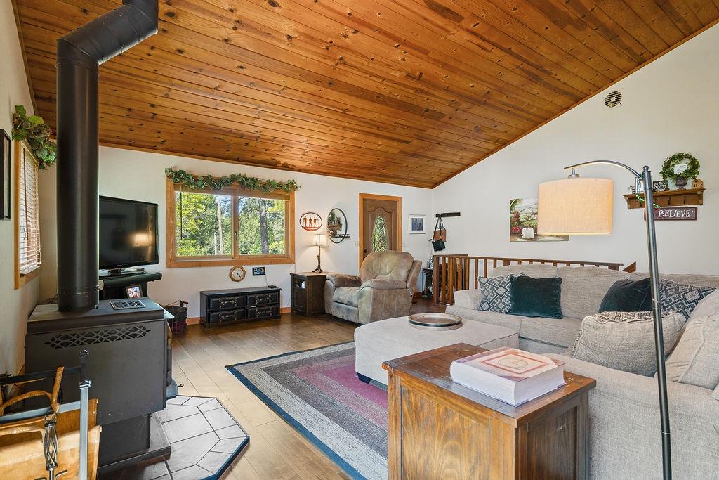 Horseshoe Bend Road, Somerset, California image 8