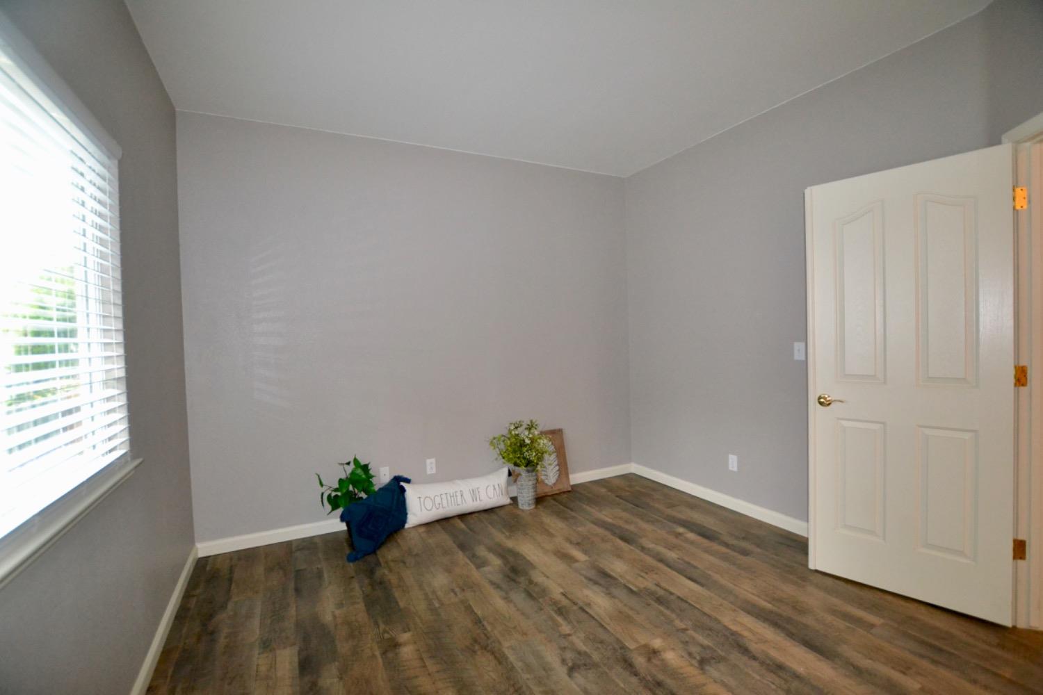 Samantha Way, Grass Valley, California image 5